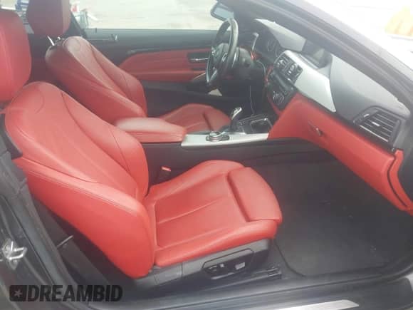 2014 BMW 4 Series 428i z VIN WBA3N7C52EK221929, wystawiony jako IAAI lot #42530110 z przebiegiem 126 828 mil mil oraz . Historia ofert i sprzedaży dostępna na DreamBid. Obrazek 5.