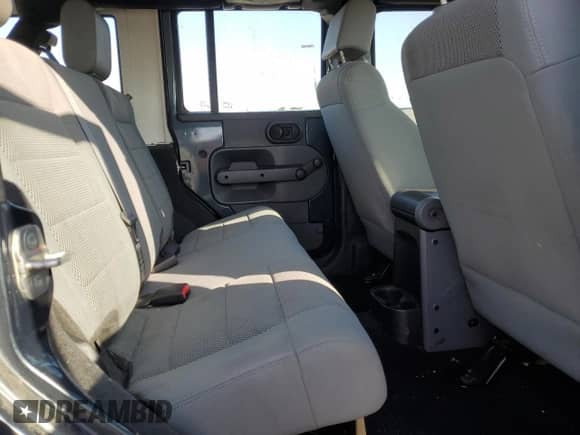 2007 Jeep Wrangler Unlimited Rubicon with VIN 1J4GA69117L154617, listed as a Copart auction lot 82733215 with 180,764 mi miles and Clean title. Bid and sale history available at DreamBid. Image 11.