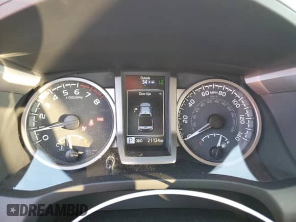 2022 Toyota Tacoma SR5 z VIN 3TMAZ5CNXNM193373, wystawiony jako Copart lot #85957944 z przebiegiem 21 134 mil mil oraz Szkoda całkowita • Salvage title. Historia ofert i sprzedaży dostępna na DreamBid. Obrazek 9.