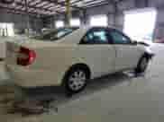 2004 Toyota Camry LE z VIN 4T1BE32K64U366419, wystawiony jako Copart lot #86129485 z przebiegiem 120 209 mil mil oraz Szkoda całkowita • Salvage title. Historia ofert i sprzedaży dostępna na DreamBid. Obrazek 3.