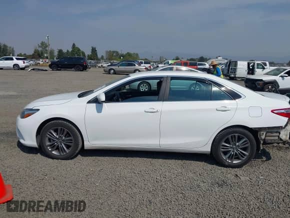 2016 Toyota Camry LE с VIN 4T1BF1FK4GU191491, выставлен на аукционе IAAI как лот 43153102 с пробегом 136 363 миль миль и . История ставок и продаж доступна на DreamBid. Изображение 15.