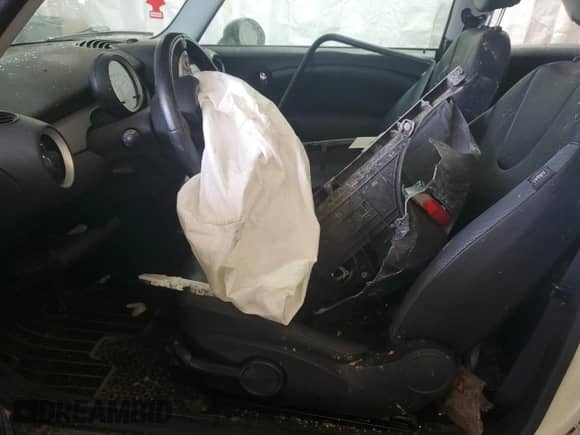 2007 MINI Hardtop with VIN WMWMF33577TL78296, listed as a Copart auction lot 59491215 with Not provided miles and Salvage title. Bid and sale history available at DreamBid. Image 7.