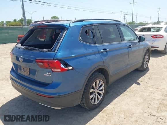 2018 Volkswagen Tiguan S с VIN 3VV0B7AXXJM015331, выставлен на аукционе IAAI как лот 42012557 с пробегом 80 288 миль миль и . История ставок и продаж доступна на DreamBid. Изображение 4.