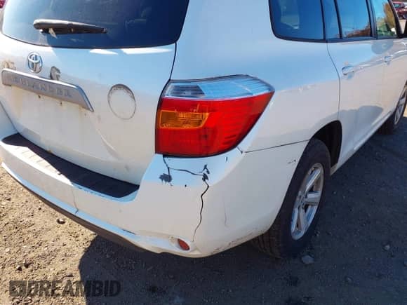 2008 Toyota Highlander with VIN JTEES41A182025371, listed as a IAAI auction lot 43546209 with 248,702 mi miles and . Bid and sale history available at DreamBid. Image 6.