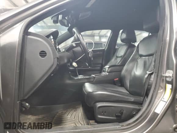 2011 Chrysler 300 C с VIN 2C3CK6CT8BH611977, выставлен на аукционе Copart как лот 55863205 с пробегом 127 717 миль миль и Списание • Salvage title. История ставок и продаж доступна на DreamBid. Изображение 7.