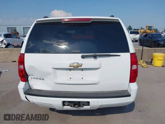 2007 Chevrolet Tahoe LS with VIN 1GNFC13C87R286352, listed as a IAAI auction lot 42927693 with 268,163 mi miles and . Bid and sale history available at DreamBid. Image 16.