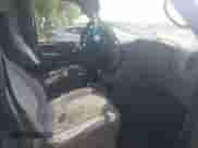 2000 Chevrolet Astro с VIN 1GNDM19W6YB120816, выставлен на аукционе IAAI как лот 42506029 с пробегом 370 919 миль миль и . История ставок и продаж доступна на DreamBid. Изображение 5.