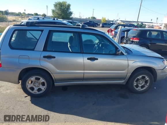 2006 Subaru Forester X with VIN JF1SG63616H735660, listed as a IAAI auction lot 43350617 with 165,881 mi miles and . Bid and sale history available at DreamBid. Image 13.