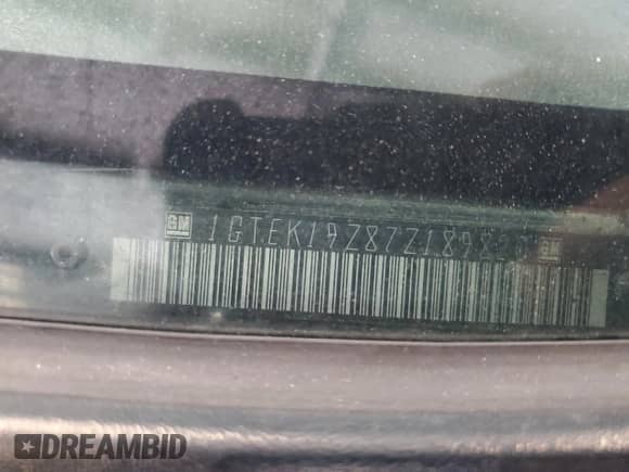 2007 GMC Sierra 1500 SLE1 z VIN 1GTEK19Z87Z189820, wystawiony jako Copart lot #65249355 z przebiegiem 149 055 mil mil oraz Czysty tytuł • Clean title. Historia ofert i sprzedaży dostępna na DreamBid. Obrazek 12.