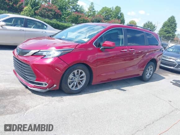 2023 Toyota Sienna XLE with VIN 5TDYRKECXPS152995, listed as a IAAI auction lot 42982758 with 28,651 mi miles and . Bid and sale history available at DreamBid. Image 17.