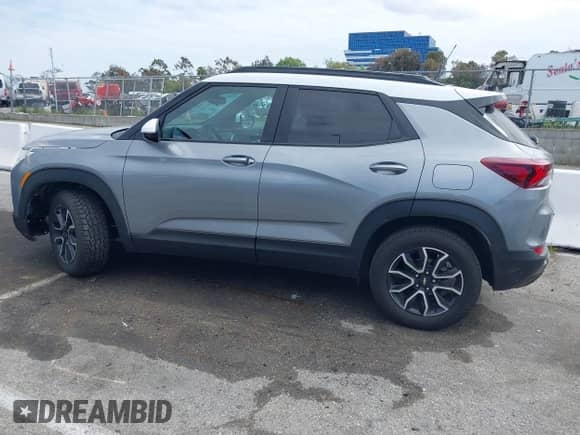 2023 Chevrolet TrailBlazer ACTIV с VIN KL79MVSL0PB158205, выставлен на аукционе IAAI как лот 42034958 с пробегом 8 464 миль миль и . История ставок и продаж доступна на DreamBid. Изображение 15.