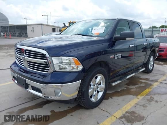 2017 Ram 1500 Lone Star z VIN 1C6RR6LT6HS613933, wystawiony jako IAAI lot #42725804 z przebiegiem 144 550 mil mil oraz . Historia ofert i sprzedaży dostępna na DreamBid. Obrazek 18.
