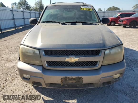 2007 Chevrolet TrailBlazer LS с VIN 1GNDS13S372124543, выставлен на аукционе Copart как лот 82055405 с пробегом 106 986 миль миль и Списание • Salvage title. История ставок и продаж доступна на DreamBid. Изображение 5.