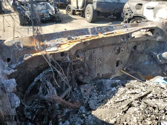 2019 Honda Pilot Touring 8-Passenger с VIN 5FNYF6H91KB006188, выставлен на аукционе Copart как лот 80621935 с пробегом Не указан миль и На запчасти • Non repairable. История ставок и продаж доступна на DreamBid. Изображение 9.