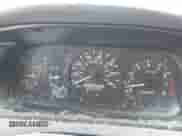 2001 Toyota Camry LE z VIN 4T1BF28K81U959631, wystawiony jako IAAI lot #42431888 z przebiegiem 165 638 mil mil oraz . Historia ofert i sprzedaży dostępna na DreamBid. Obrazek 7.