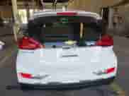 2020 Chevrolet Bolt EV Premier z VIN 1G1FZ6S04L4144723, wystawiony jako IAAI lot #43002352 z przebiegiem 37 535 mil mil oraz . Historia ofert i sprzedaży dostępna na DreamBid. Obrazek 16.