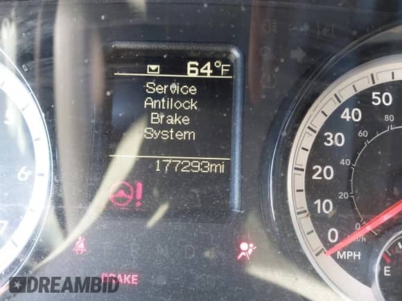 2018 Ram 1500 Tradesman с VIN 1C6RR6FG7JS201850, выставлен на аукционе IAAI как лот 43581736 с пробегом 177 293 миль миль и . История ставок и продаж доступна на DreamBid. Изображение 15.