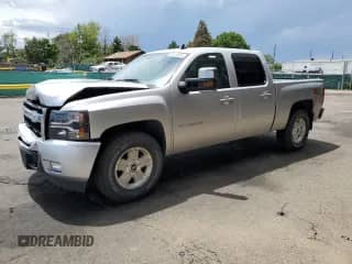2011 Chevrolet Silverado 1500 LTZ с VIN 3GCPKTE36BG265744, выставлен на аукционе Copart как лот 64311575 с пробегом 219 357 миль миль и Списание • Salvage title. История ставок и продаж доступна на DreamBid. Изображение 1.