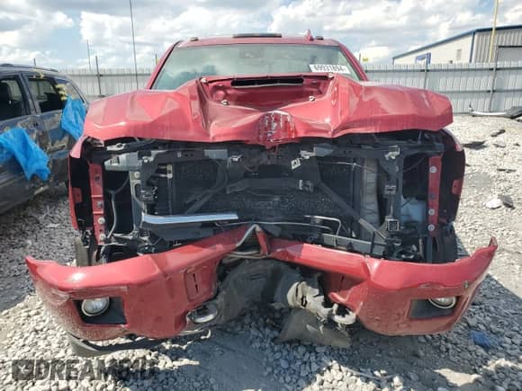 2018 Chevrolet Silverado 3500HD High Country with VIN 1GC4K1EY3JF233580, listed as a Copart auction lot 69931894 with Not provided miles and Salvage title. Bid and sale history available at DreamBid. Image 5.