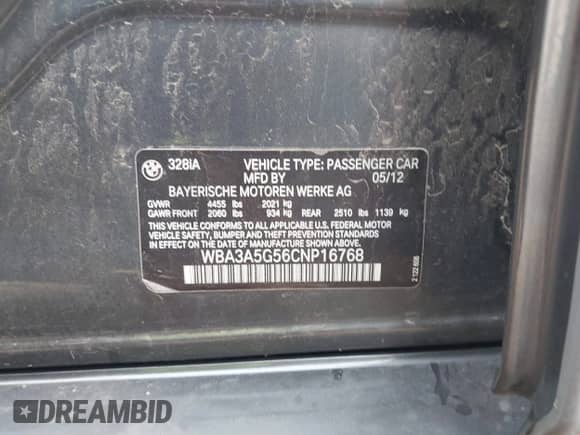 2012 BMW 3 Series 328i с VIN WBA3A5G56CNP16768, выставлен на аукционе IAAI как лот 43255561 с пробегом Не указан миль и . История ставок и продаж доступна на DreamBid. Изображение 9.