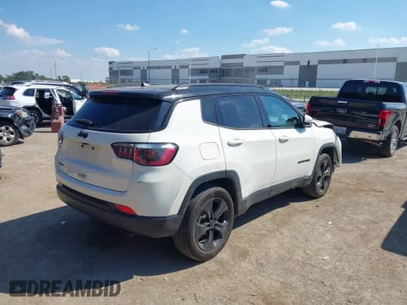 2019 Jeep Compass Latitude с VIN 3C4NJDBB0KT714144, выставлен на аукционе IAAI как лот 43341520 с пробегом 72 634 миль миль и . История ставок и продаж доступна на DreamBid. Изображение 4.