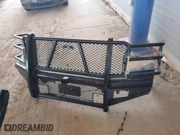 2011 Chevrolet Silverado 3500HD SRW LT with VIN 1GC4K0C84BF207164, listed as a Copart auction lot 68499365 with 220,687 mi miles and Salvage title. Bid and sale history available at DreamBid. Image 12.