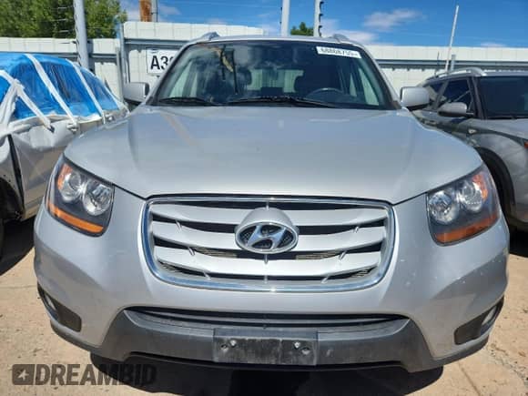 2010 Hyundai Santa Fe SE с VIN 5NMSHDAG1AH394839, выставлен на аукционе Copart как лот 68868755 с пробегом 137 613 миль миль и Чистый • Clean title. История ставок и продаж доступна на DreamBid. Изображение 5.