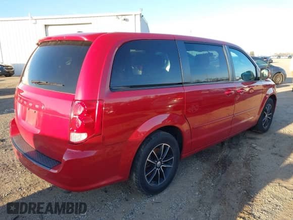 2016 Dodge Grand Caravan SE Plus z VIN 2C4RDGBG5GR125008, wystawiony jako IAAI lot #41232973 z przebiegiem 107 315 mil mil oraz . Historia ofert i sprzedaży dostępna na DreamBid. Obrazek 4.