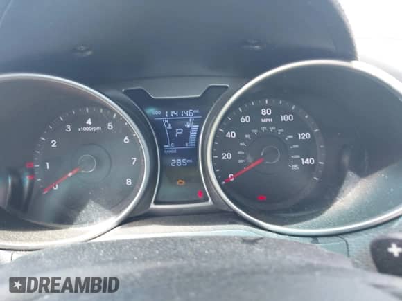 2012 Hyundai Veloster w/Gray Int z VIN KMHTC6AD0CU049684, wystawiony jako IAAI lot #43132772 z przebiegiem 114 146 mil mil oraz . Historia ofert i sprzedaży dostępna na DreamBid. Obrazek 7.