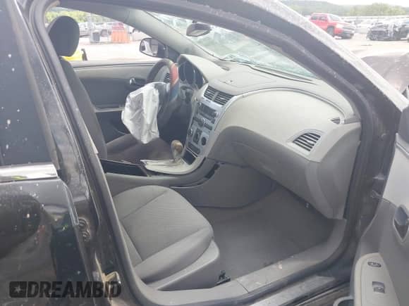 2009 Chevrolet Malibu 1FL z VIN 1G1ZG57B29F260412, wystawiony jako IAAI lot #42683666 z przebiegiem 155 871 mil mil oraz . Historia ofert i sprzedaży dostępna na DreamBid. Obrazek 5.