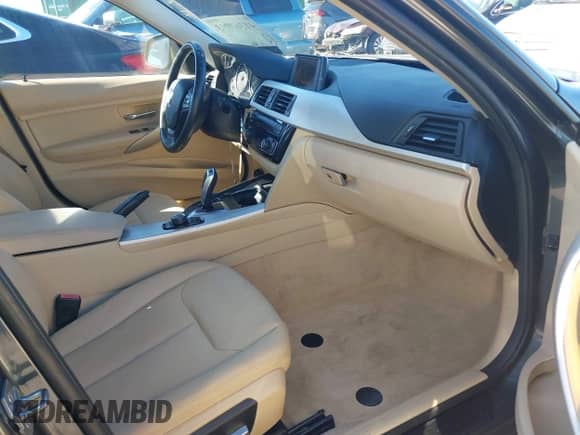 2016 BMW 3 Series 320i xDrive with VIN WBA8A3C54GK688539, listed as a IAAI auction lot 41367993 with 56,419 mi miles and . Bid and sale history available at DreamBid. Image 5.