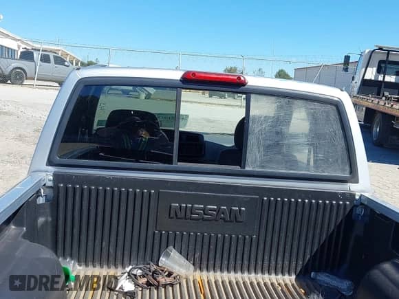 2000 Nissan Frontier XE с VIN 1N6ED26Y0YC375946, выставлен на аукционе IAAI как лот 43451915 с пробегом 71 175 миль миль и . История ставок и продаж доступна на DreamBid. Изображение 6.