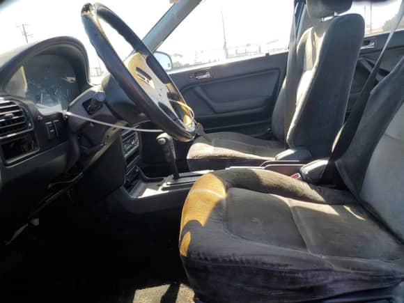 1990 Honda Accord LX with VIN JHMCB7652LC076386, listed as a Copart auction lot 57727165 with 245,375 mi miles and Salvage title. Bid and sale history available at DreamBid. Image 7.