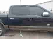 2015 Ford F-150 XLT z VIN 1FTEW1EGXFFB90251, wystawiony jako IAAI lot #42312917 z przebiegiem 136 503 mil mil oraz . Historia ofert i sprzedaży dostępna na DreamBid. Obrazek 13.