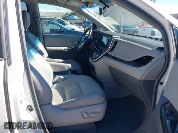 2015 Toyota Sienna XLE with VIN 5TDYK3DC3FS676841, listed as a IAAI auction lot 43497816 with 181,180 mi miles and . Bid and sale history available at DreamBid. Image 5.