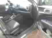 2025 Hyundai Venue SE с VIN KMHRB8A36SU384589, выставлен на аукционе IAAI как лот 43147336 с пробегом 9 510 миль миль и . История ставок и продаж доступна на DreamBid. Изображение 5.