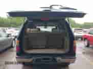 2004 Chevrolet Tahoe LT с VIN 1GNEC13Z44J265220, выставлен на аукционе IAAI как лот 42322909 с пробегом 278 653 миль миль и . История ставок и продаж доступна на DreamBid. Изображение 17.