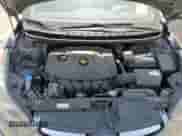 2011 Hyundai Elantra GLS z VIN KMHDH4AE1BU100207, wystawiony jako Copart lot #70169535 z przebiegiem 187 950 mil mil oraz Szkoda całkowita • Salvage title. Historia ofert i sprzedaży dostępna na DreamBid. Obrazek 11.