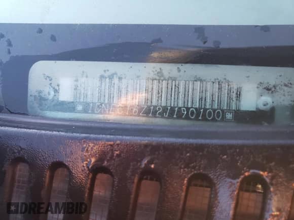 2002 Chevrolet Suburban LT z VIN 1GNEC16Z12J190100, wystawiony jako Copart lot #76622984 z przebiegiem 341 365 mil mil oraz Szkoda całkowita • Salvage title. Historia ofert i sprzedaży dostępna na DreamBid. Obrazek 13.