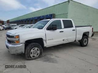 2019 Chevrolet Silverado 2500HD Work Truck z VIN 1GC1KREG7KF227727, wystawiony jako Copart lot #53440745 z przebiegiem 103 013 mil mil oraz Szkoda całkowita • Salvage title. Historia ofert i sprzedaży dostępna na DreamBid. Obrazek 1.