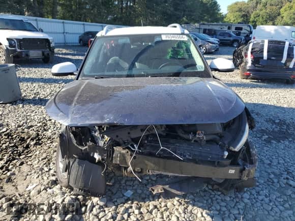 2023 Hyundai Venue Limited with VIN KMHRC8A38PU213007, listed as a Copart auction lot 70346504 with 47,435 mi miles and Salvage title. Bid and sale history available at DreamBid. Image 5.