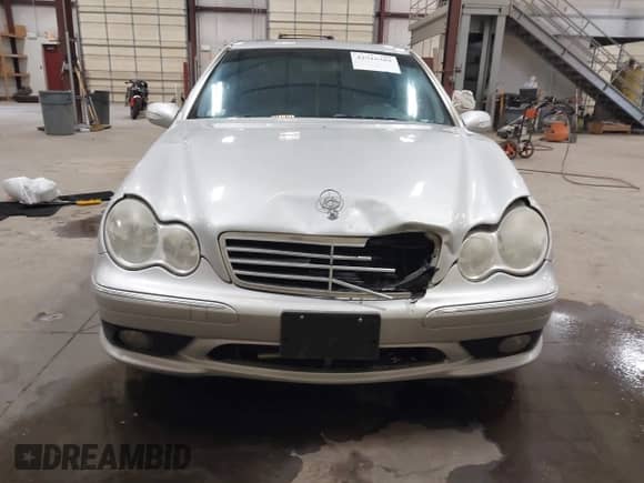2007 Mercedes-Benz C 230 Sport with VIN WDBRF52H67F859122, listed as a IAAI auction lot 42916389 with 157,115 mi miles and . Bid and sale history available at DreamBid. Image 17.
