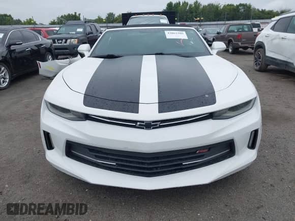 2016 Chevrolet Camaro 2LT z VIN 1G1FD3DS0G0183561, wystawiony jako IAAI lot #43062386 z przebiegiem 164 574 mil mil oraz . Historia ofert i sprzedaży dostępna na DreamBid. Obrazek 13.