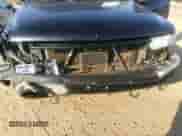 2002 Chevrolet Tahoe Z71 с VIN 1GNEK13Z32R321648, выставлен на аукционе IAAI как лот 41832636 с пробегом 192 220 миль миль и . История ставок и продаж доступна на DreamBid. Изображение 6.