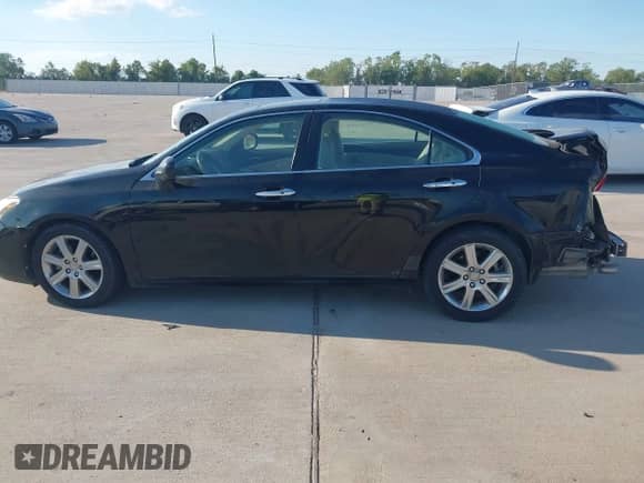 2007 Lexus ES 330 with VIN JTHBJ46G772022480, listed as a IAAI auction lot 43409190 with 178,327 mi miles and . Bid and sale history available at DreamBid. Image 14.