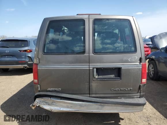 1999 Chevrolet Astro Cargo YF7 с VIN 1GBDM19W3XB109364, выставлен на аукционе Copart как лот 52816735 с пробегом 186 580 миль миль и Списание • Salvage title. История ставок и продаж доступна на DreamBid. Изображение 6.