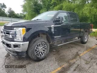 2017 Ford F-250 Lariat с VIN 1FT7W2BT0HEB90624, выставлен на аукционе Copart как лот 62662685 с пробегом 178 097 миль миль и Чистый • Clean title. История ставок и продаж доступна на DreamBid. Изображение 1.