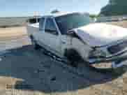 1997 Ford F-150 XL z VIN 1FTEX17L5VNC51677, wystawiony jako Copart lot #52109775 z przebiegiem 285 473 mil mil oraz Szkoda całkowita • Salvage title. Historia ofert i sprzedaży dostępna na DreamBid. Obrazek 10.