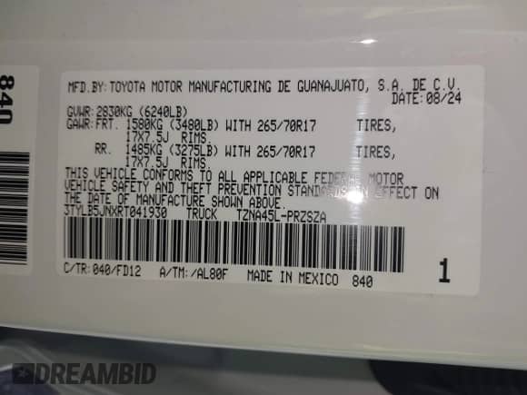 2024 Toyota Tacoma SR5 with VIN 3TYLB5JNXRT041930, listed as a IAAI auction lot 41090783 with 1,237 mi miles and . Bid and sale history available at DreamBid. Image 9.