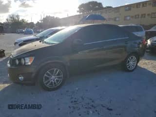 2016 Chevrolet Sonic LT с VIN 1G1JC5SH1G4180001, выставлен на аукционе Copart как лот 82733785 с пробегом 184 255 миль миль и Чистый • Clean title. История ставок и продаж доступна на DreamBid. Изображение 1.